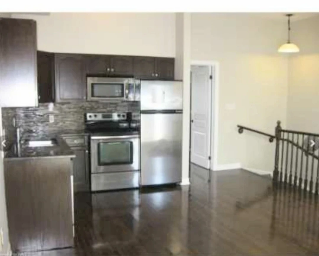 Condo for Rent in Niagara Falls (1Bed, 1Bath) - photo 5