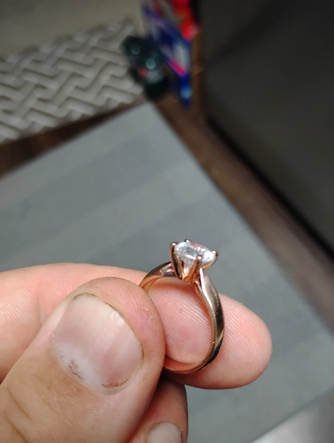 14K Gold Ring with 3.0 karot Clear Stone - photo 3