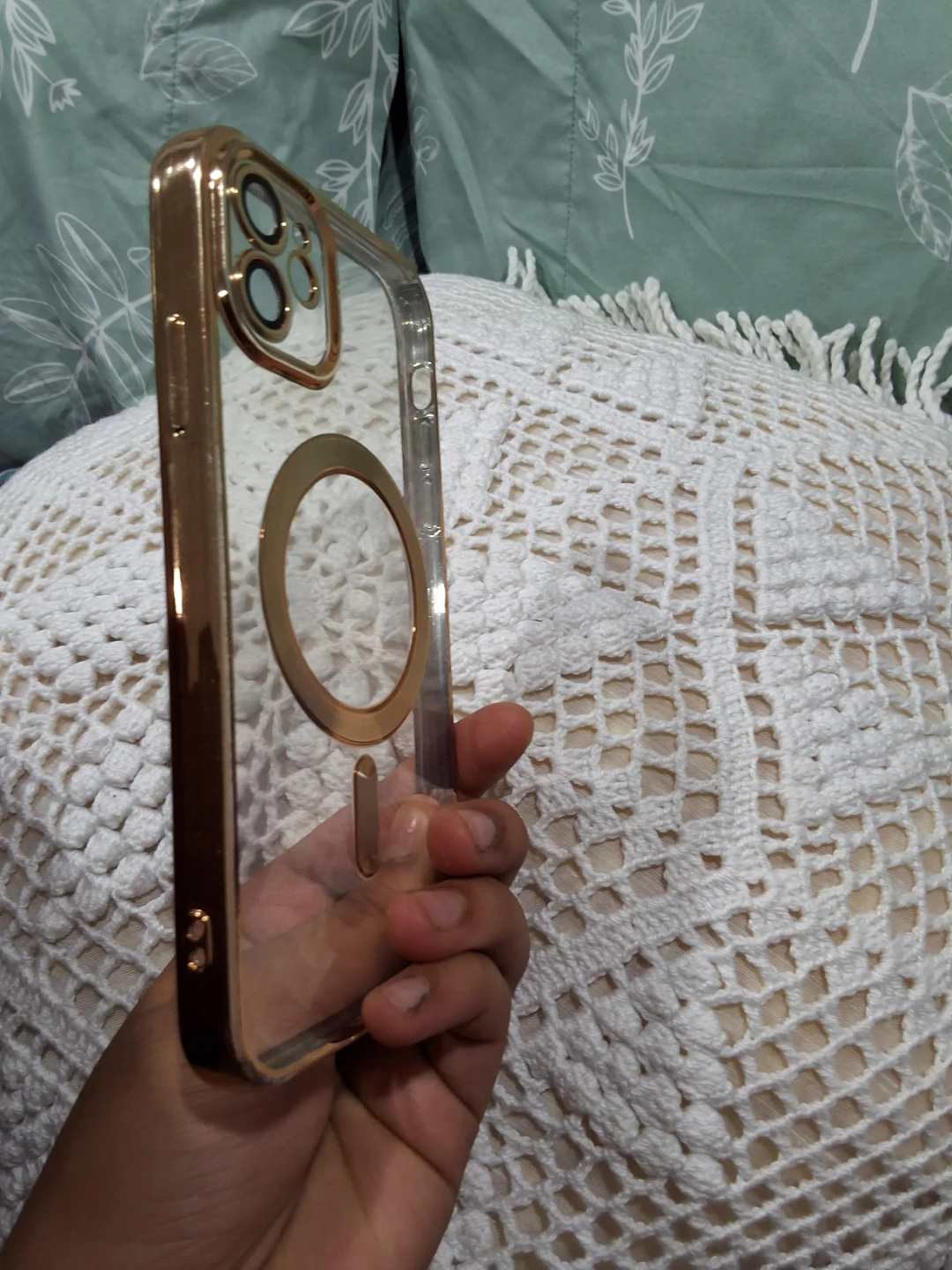 Clear Case with Gold Trim for iPhone 11 - photo 3