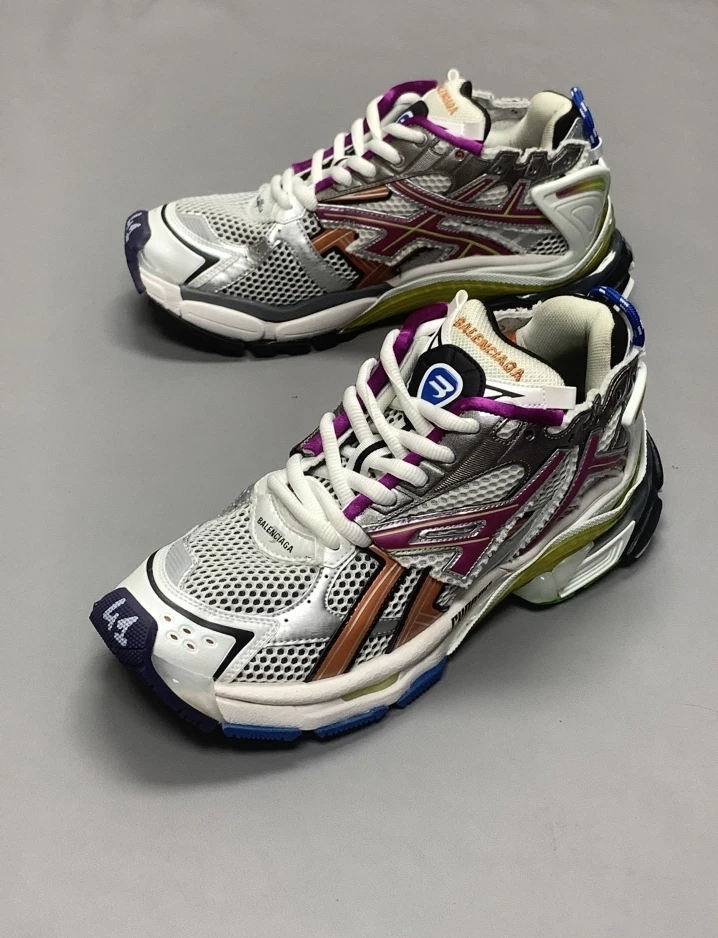 Balenciaga Runners (NEW)