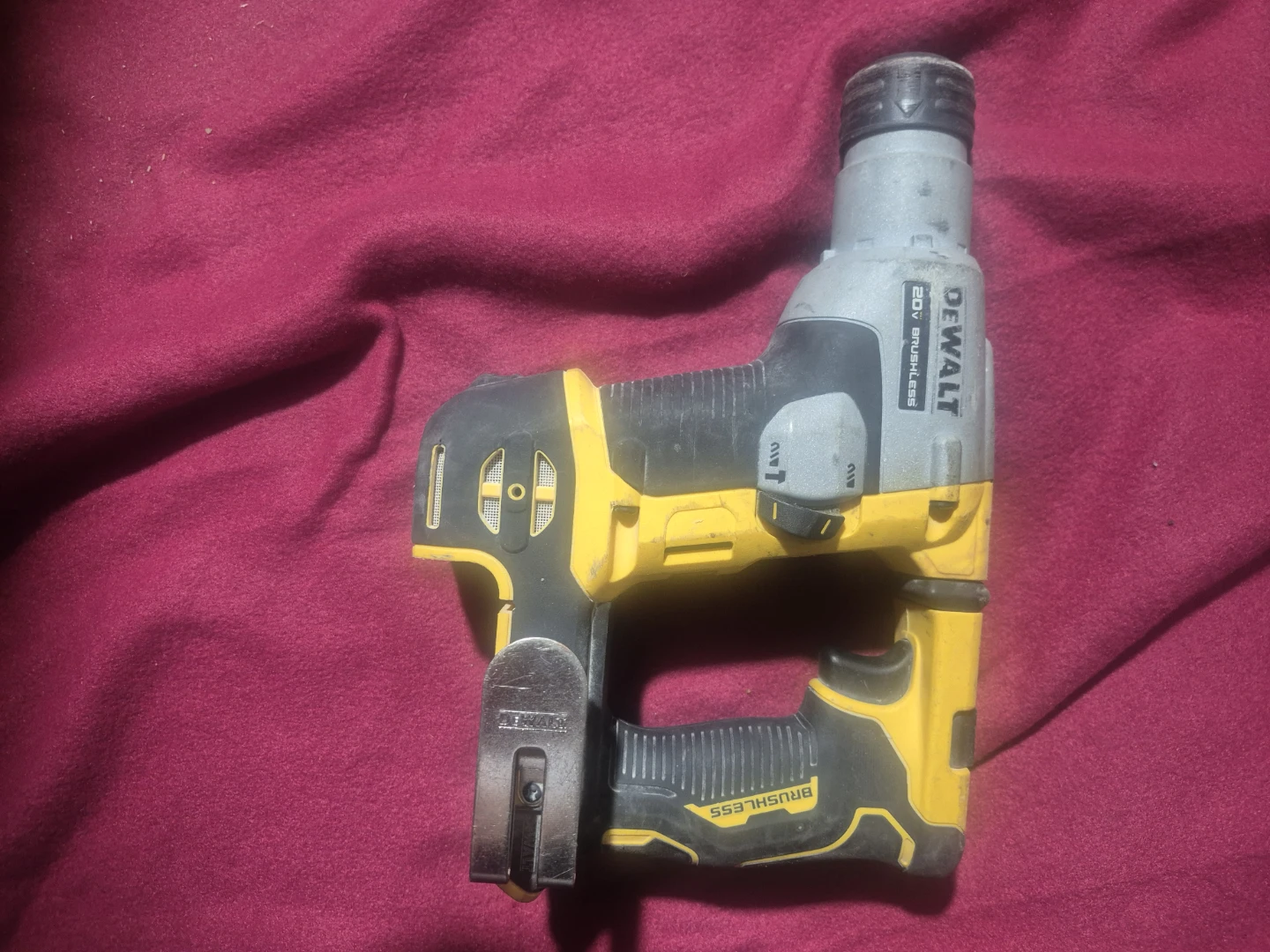 DEWALT DCH172 20V Brushless Rotary Hammer Drill