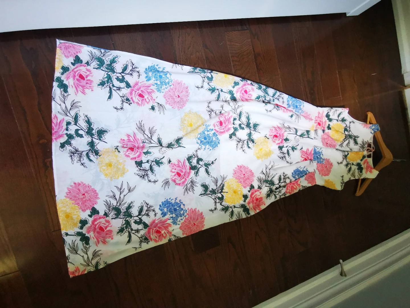 Off White floral sleeveless long dress - photo 4