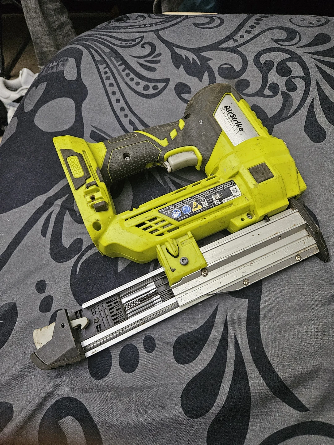 Ryobi AirStrike Cordless Nailer - photo 4