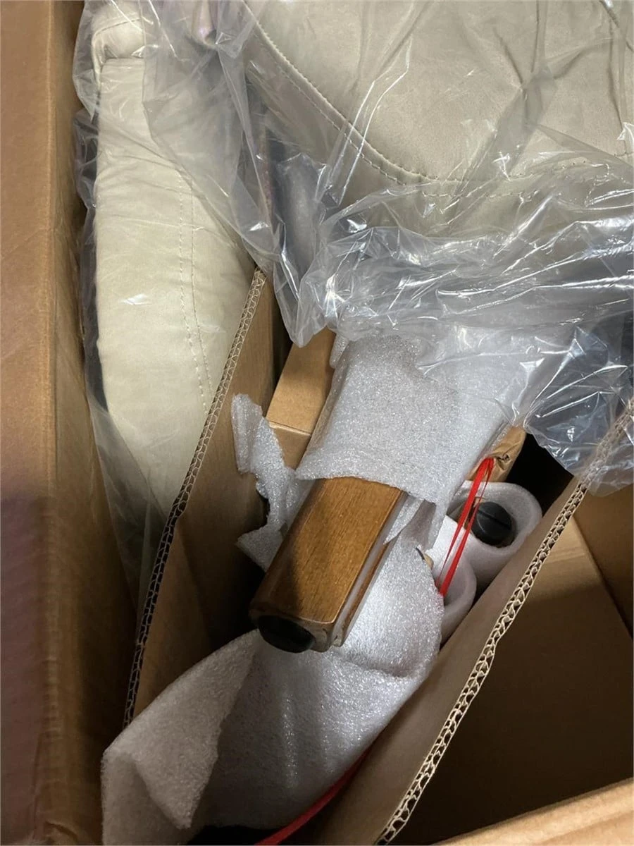 Brand New Coaster Solano Leather Dining Chairs x4 - photo 4