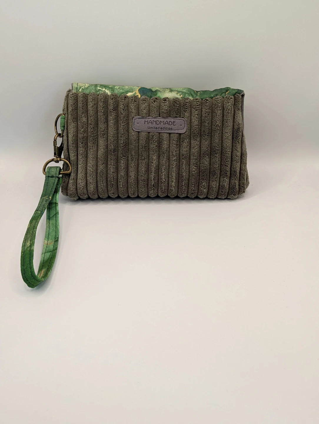 Handmade Green Marble Limited Edition Wristlet Pouch - photo 2