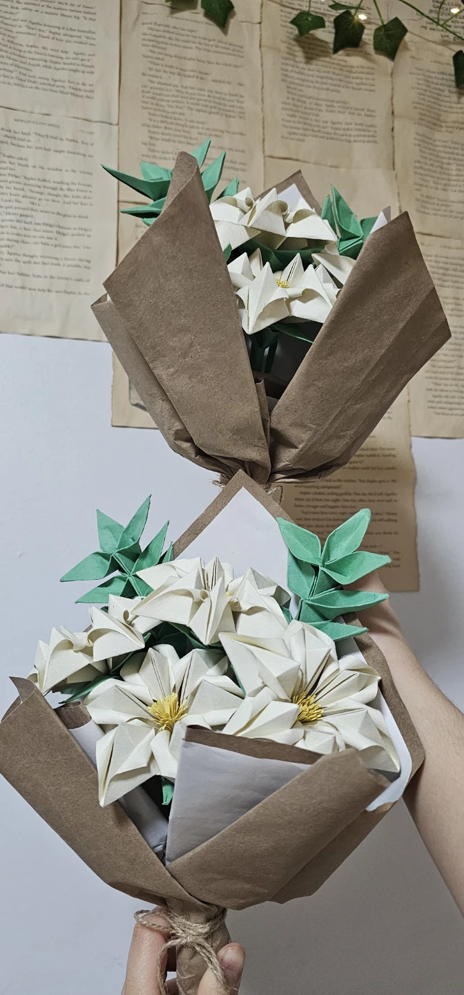 2 Gardina Origami Flower Bouquet