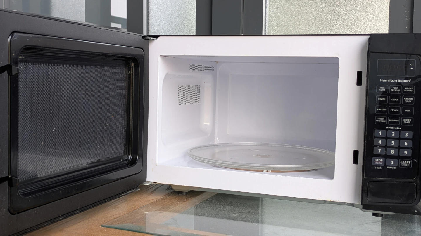 Hamilton Beach Microwave