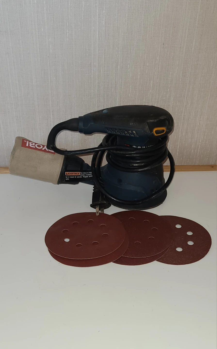 Ryobi Orbital Sander - Good Condition + 5 Sheets - photo 2