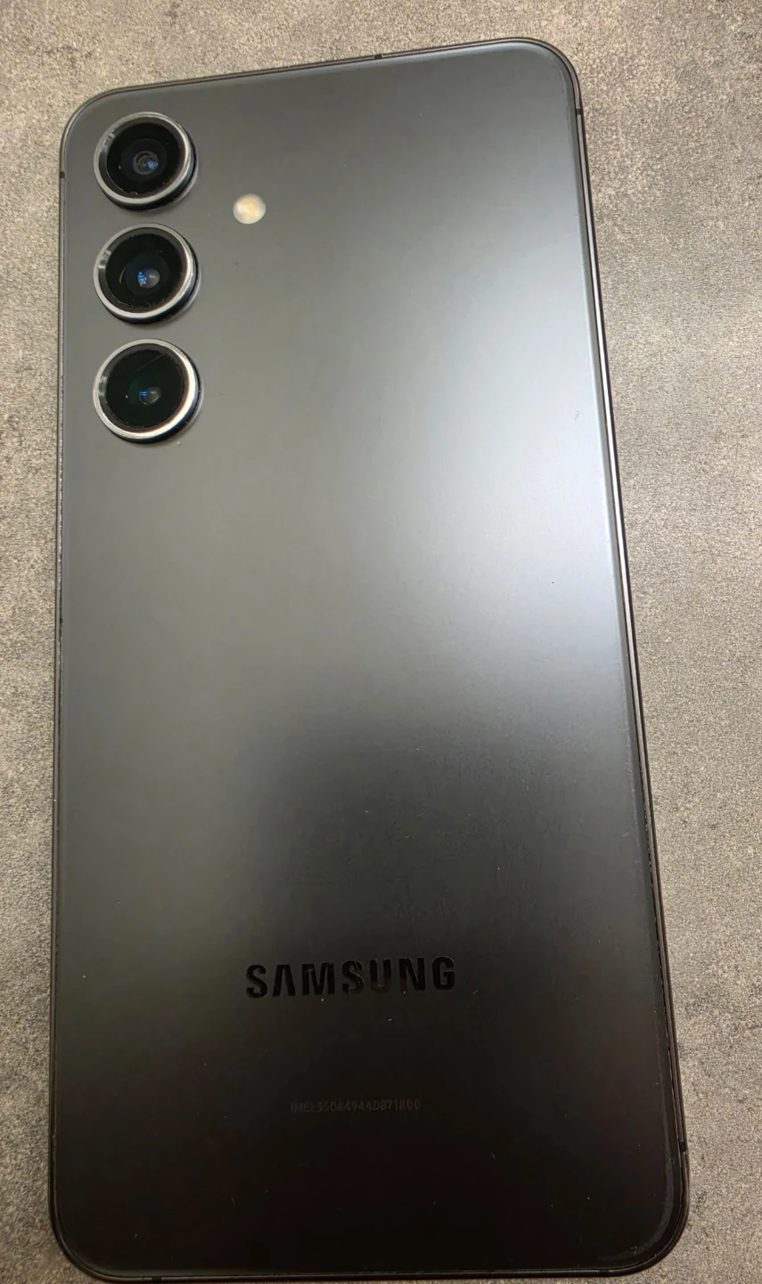 Samsung Galaxy S24 128GB Unlocked Excellent Condition $525 OBO - photo 3