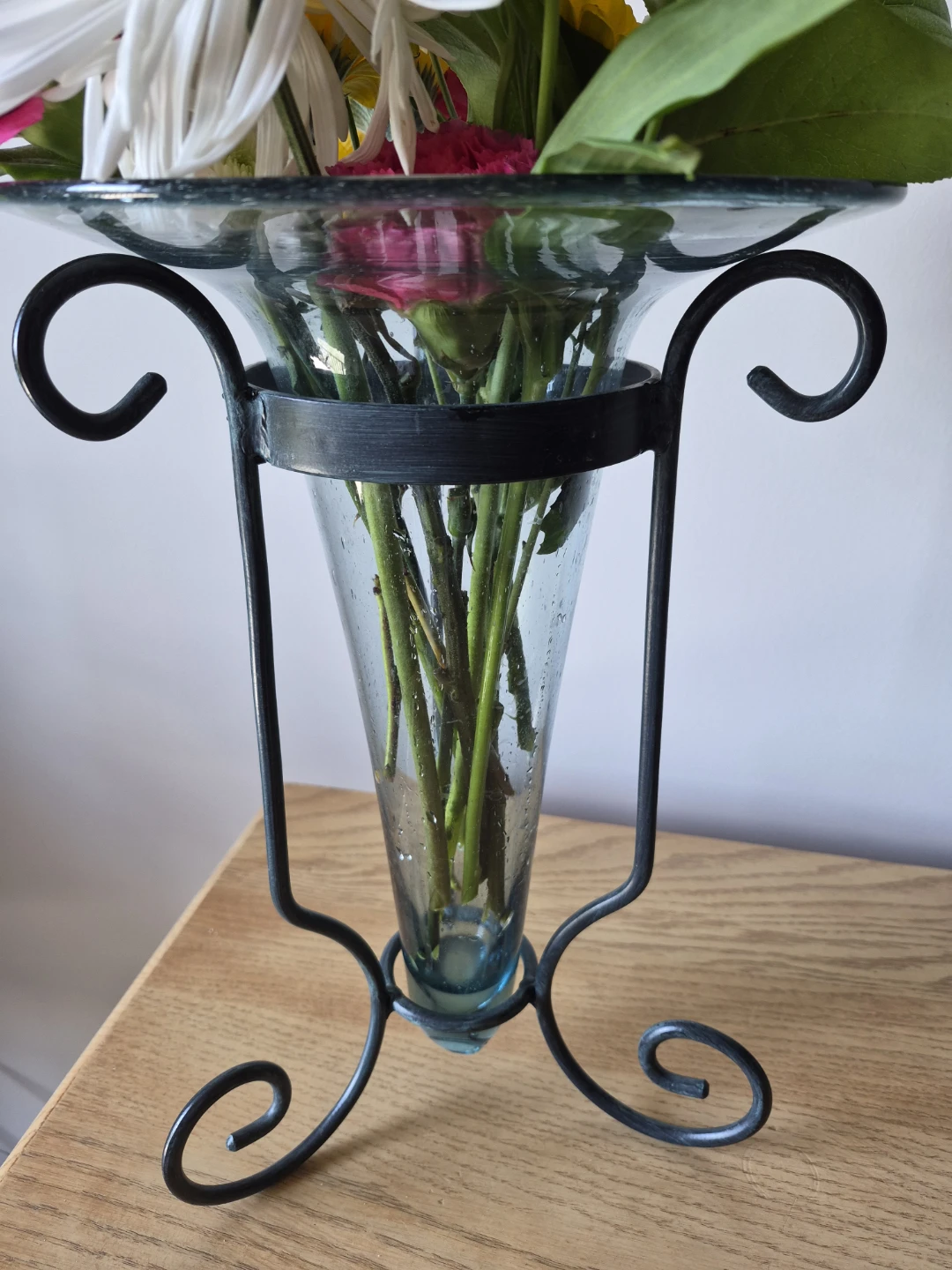 Vase with metal holder - photo 2