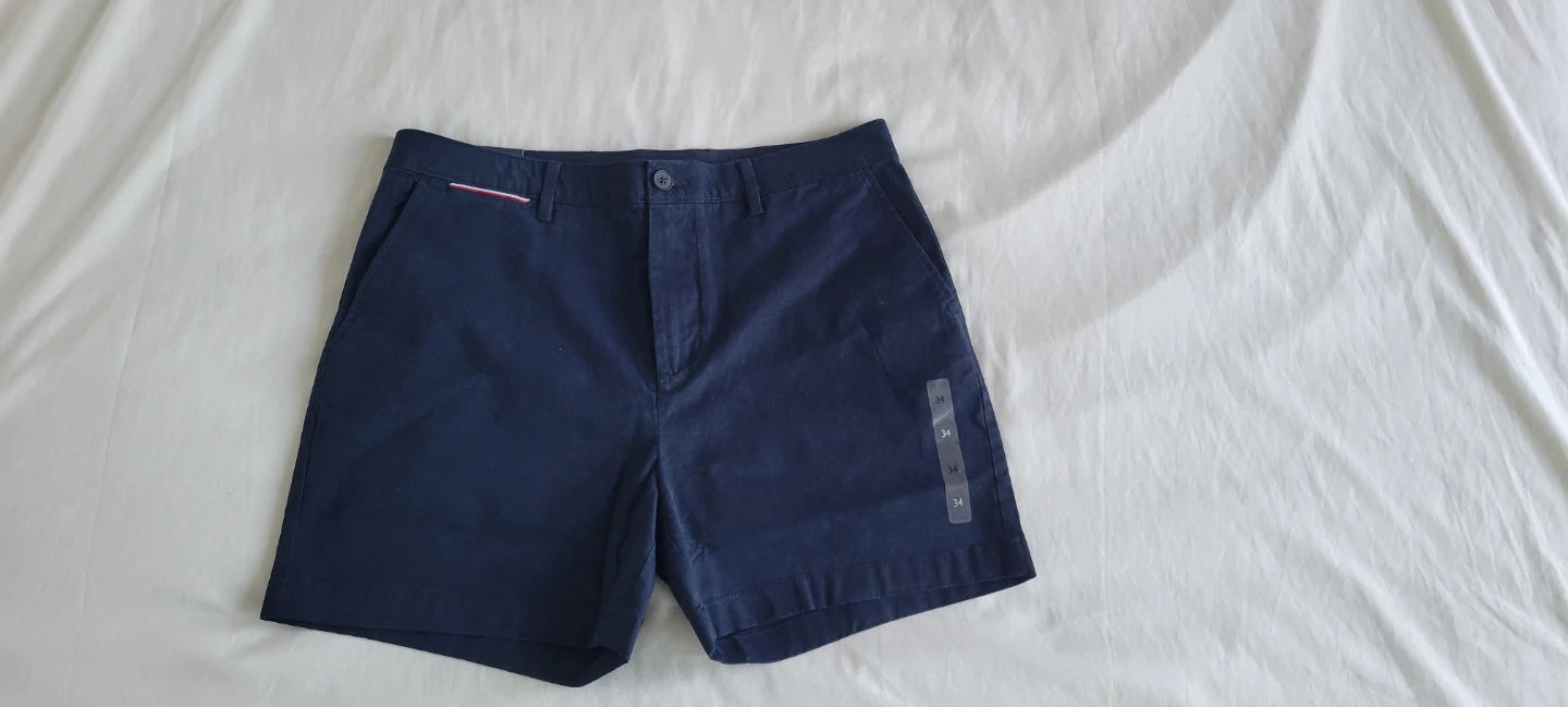 Tommy Hilfiger Men's Navy Blue THFlex Shorts - 34