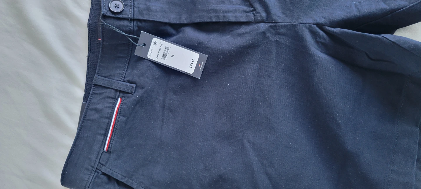 Tommy Hilfiger Men's Navy Blue THFlex Shorts - 34 - photo 3