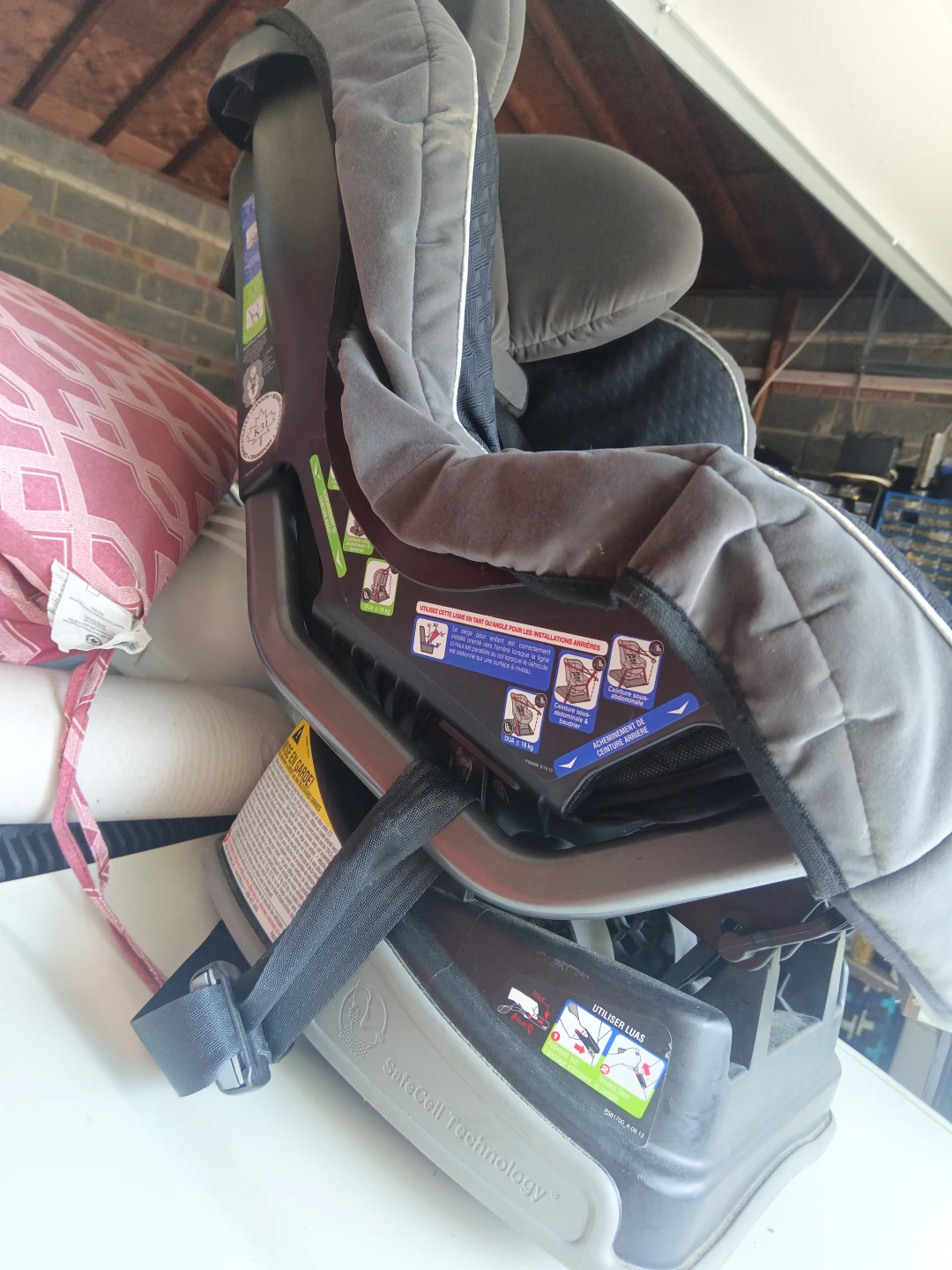 Britax Click & Go Infant Car Seat Base - photo 2