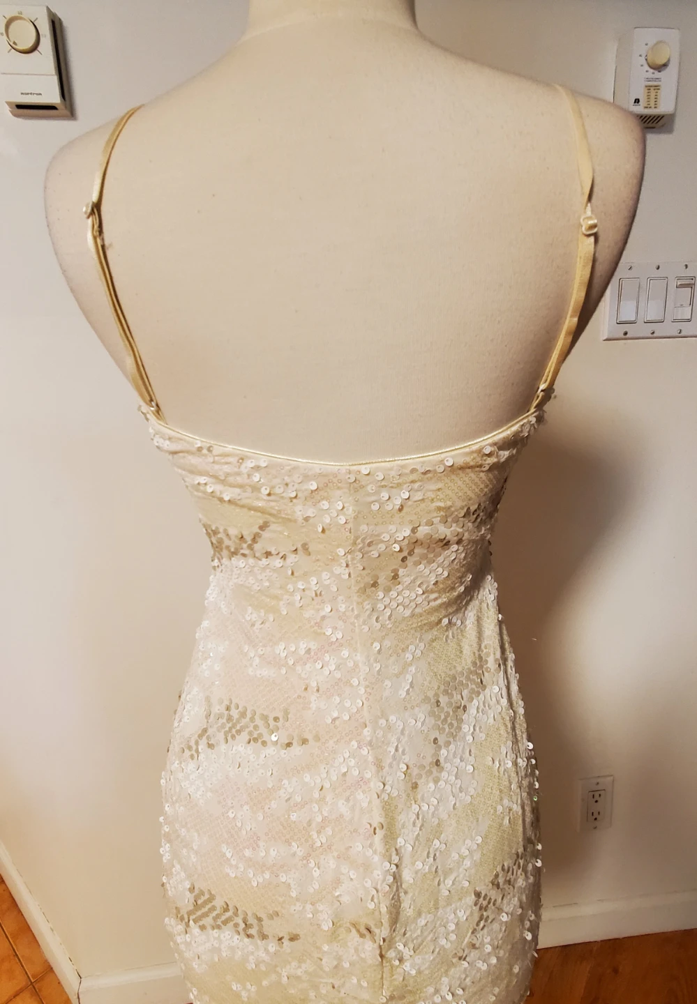 Charlotte Russe Sequin Party Dress - photo 3