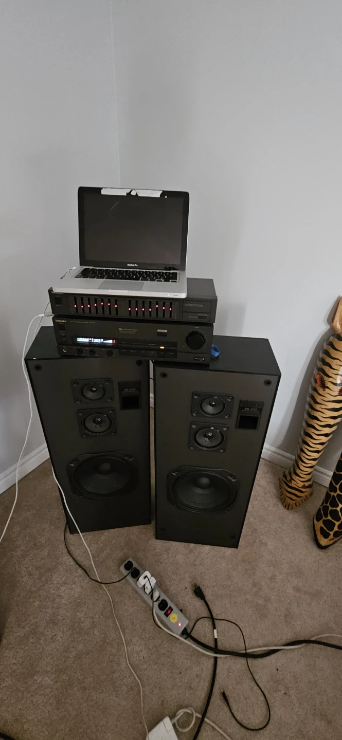 Technics Stereo
