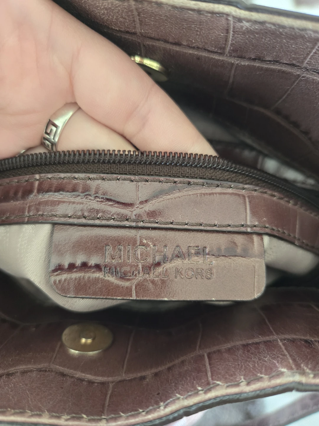 Michael Kors Brown Croc Embossed Leather Handbag - photo 4