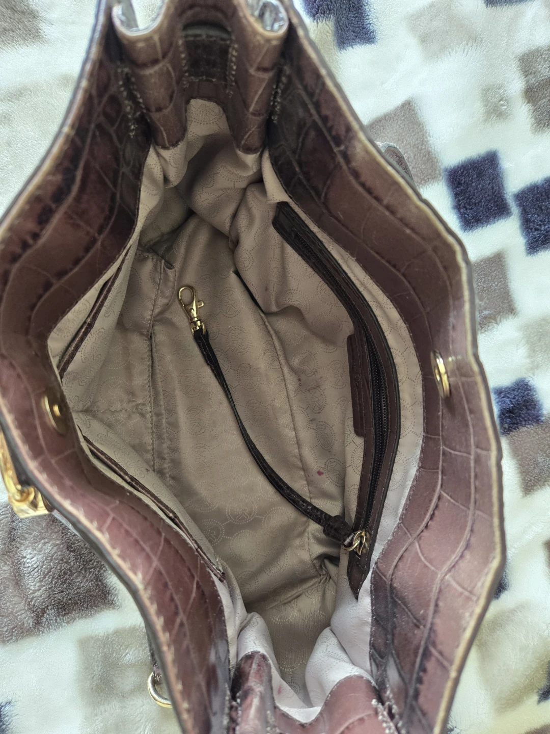 Michael Kors Brown Croc Embossed Leather Handbag - photo 5