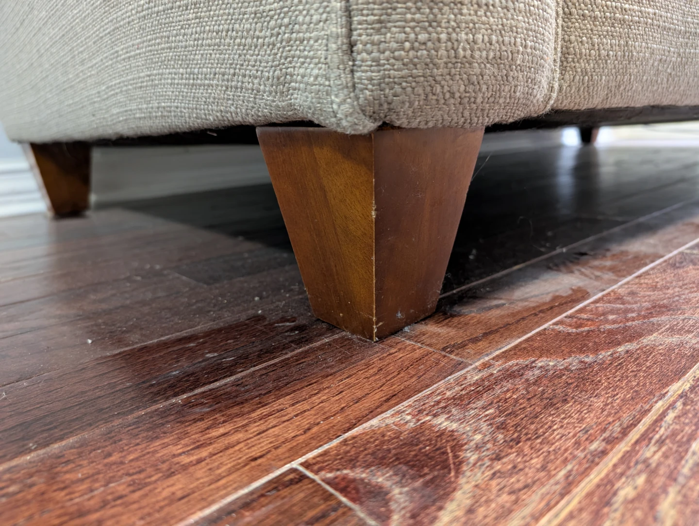 Rolled Arm Sofa - photo 4