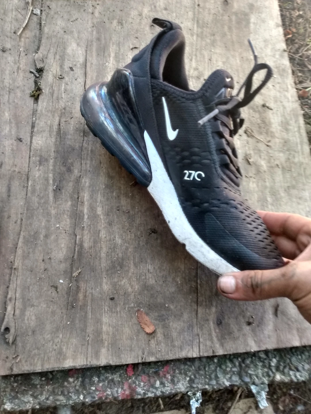 Nike Air Max 270 Men's Shoes - photo 2