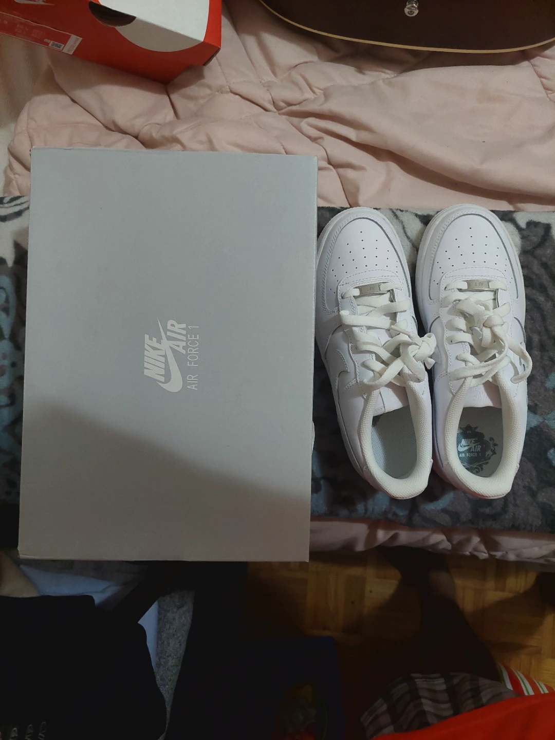 Nike Air Force 1 '07 women's Shoes - photo 3