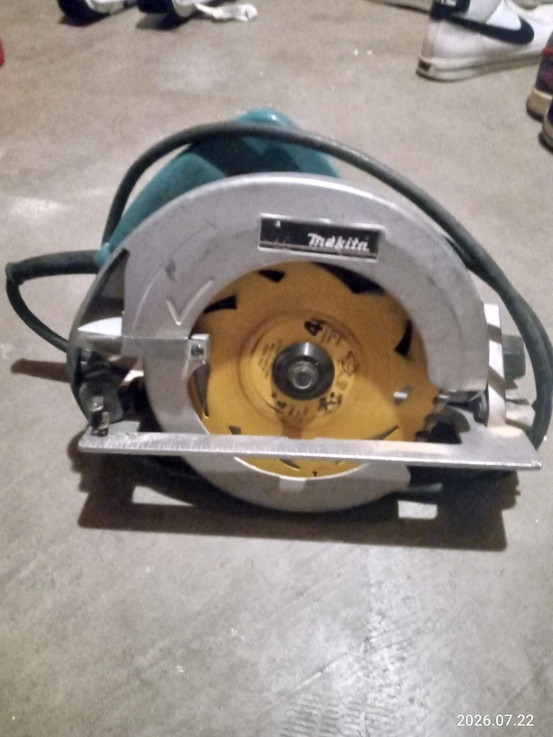 Makita Circular Saw - photo 2