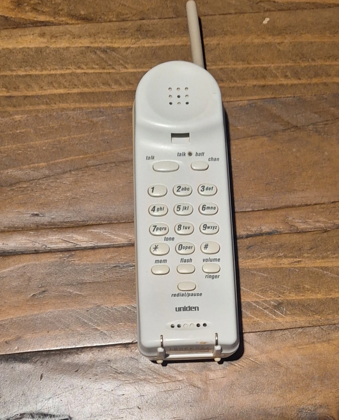 Uniden 900 MHz Cordless Phone & Home Organizer - photo 5