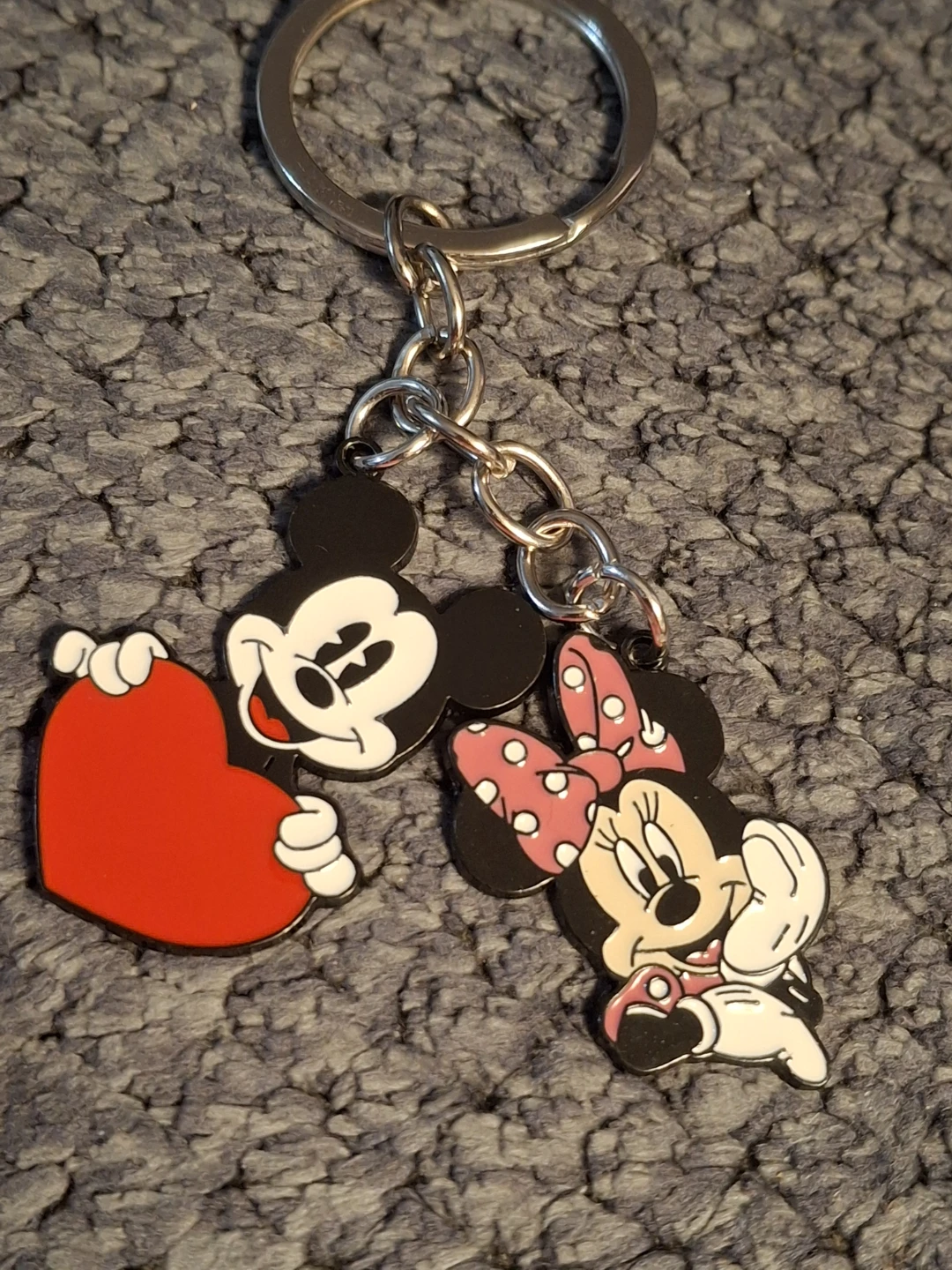 Mickey and Minnie Mouse Keychain - photo 2