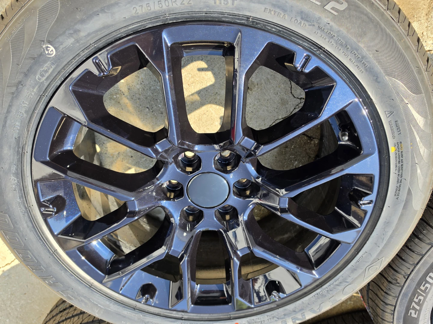 New 22 inch blue chevrolet tahoe rims wheels w new tires 6x139.7 - photo 4
