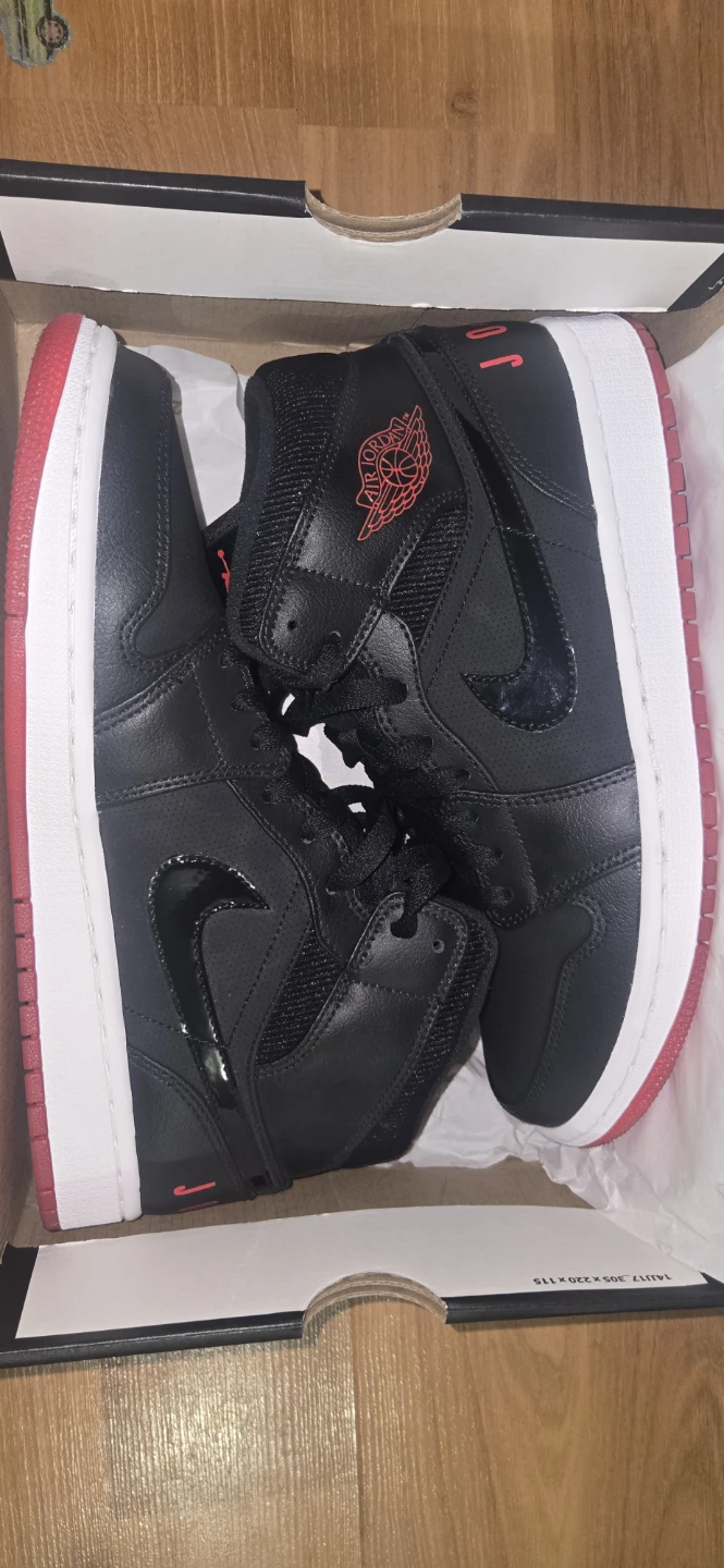 Air Jordan 1 Mid Black Red Shoes - photo 5