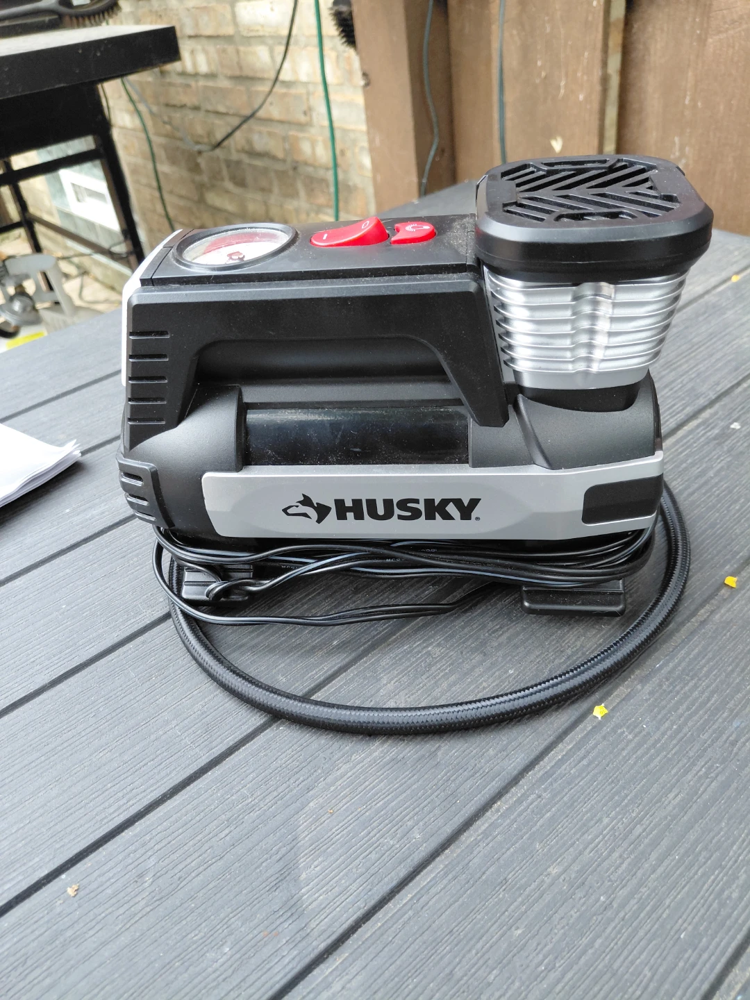 Husky 12-Volt Inflator