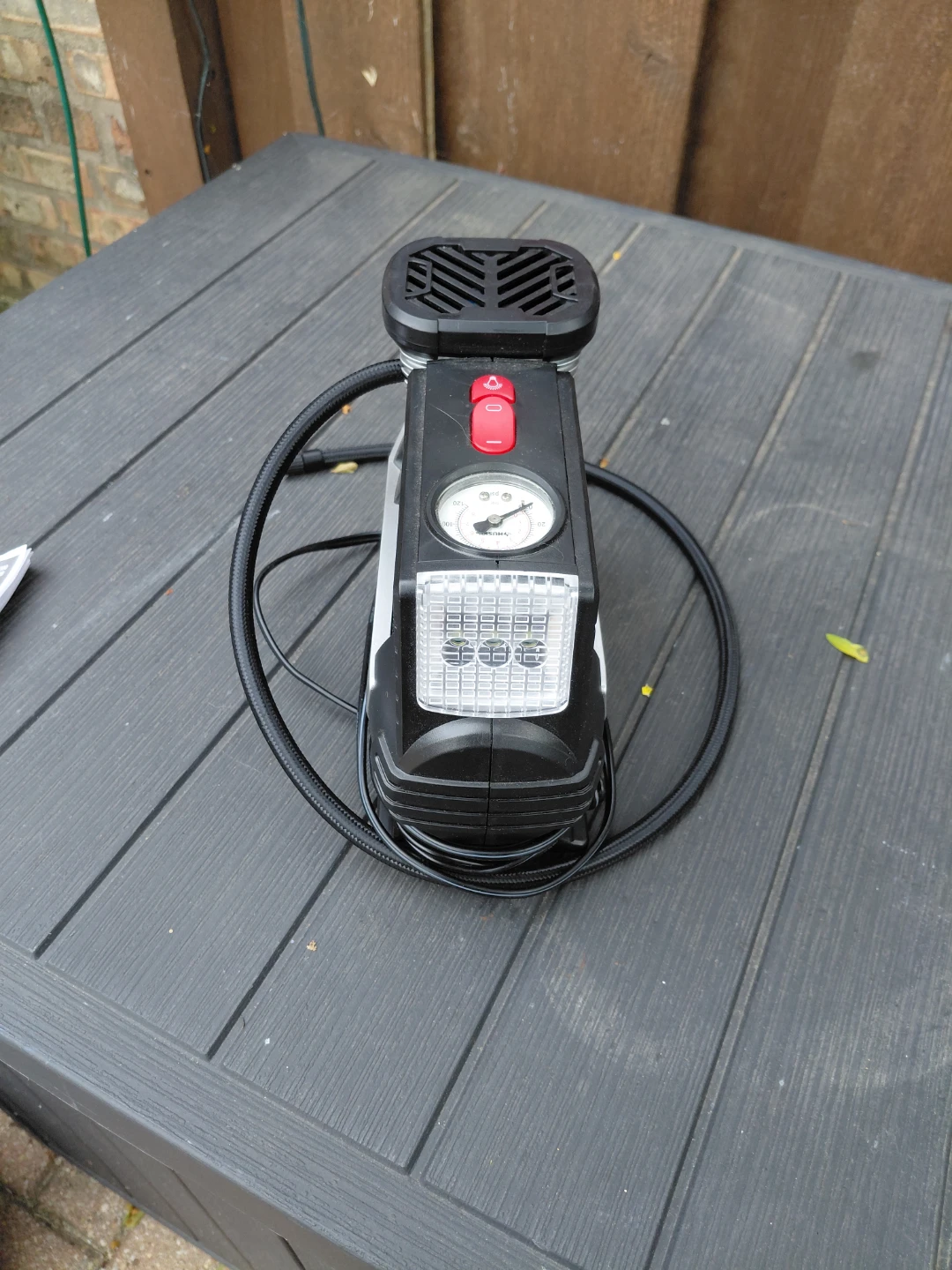 Husky 12-Volt Inflator - photo 2