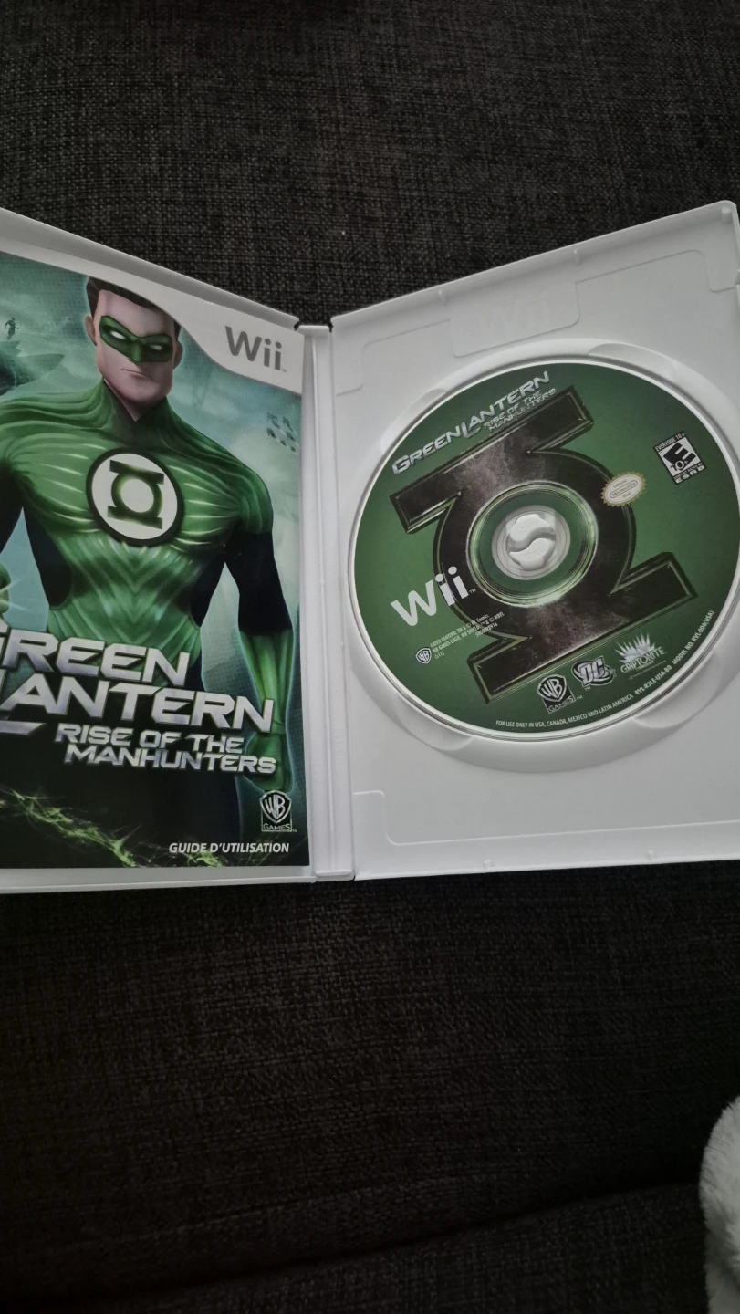 Wii Green Lantern: Rise of the Manhunters Video Game - photo 3
