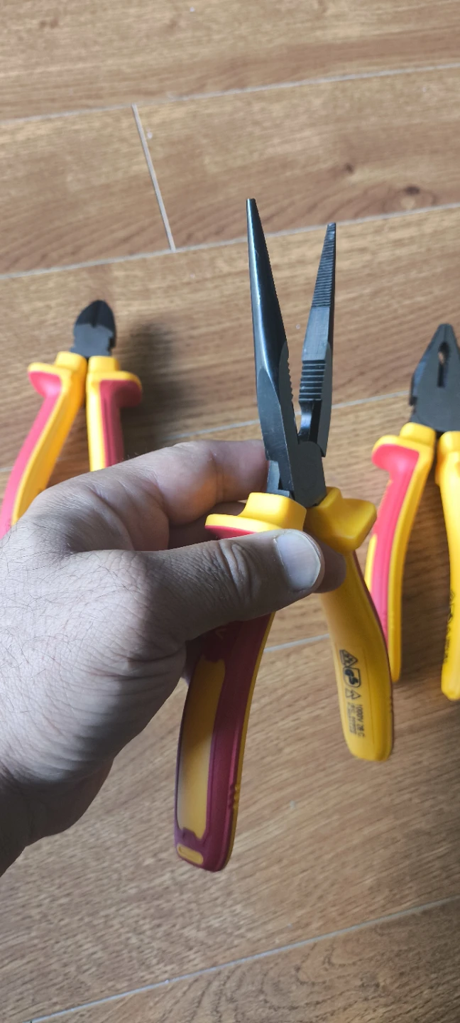 Set of 3 Insulated Pliers - photo 4