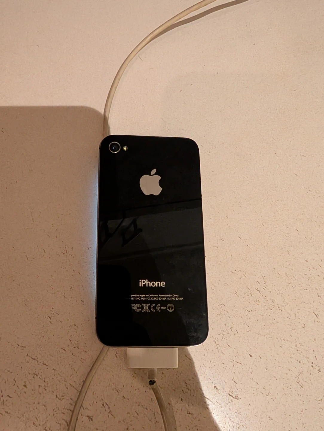 Apple iPhone 4S