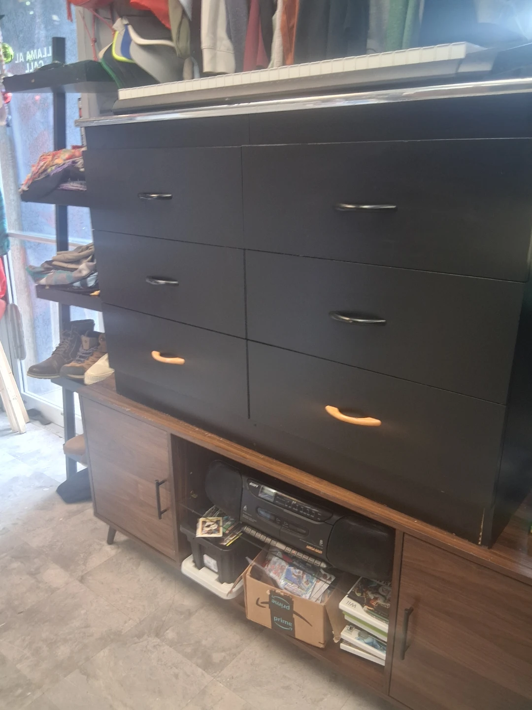 Black 6-Drawer Dresser