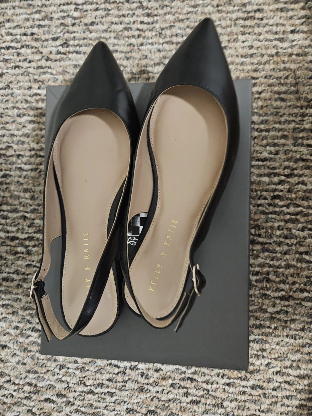 Black sling back low heel size 8M women - photo 2