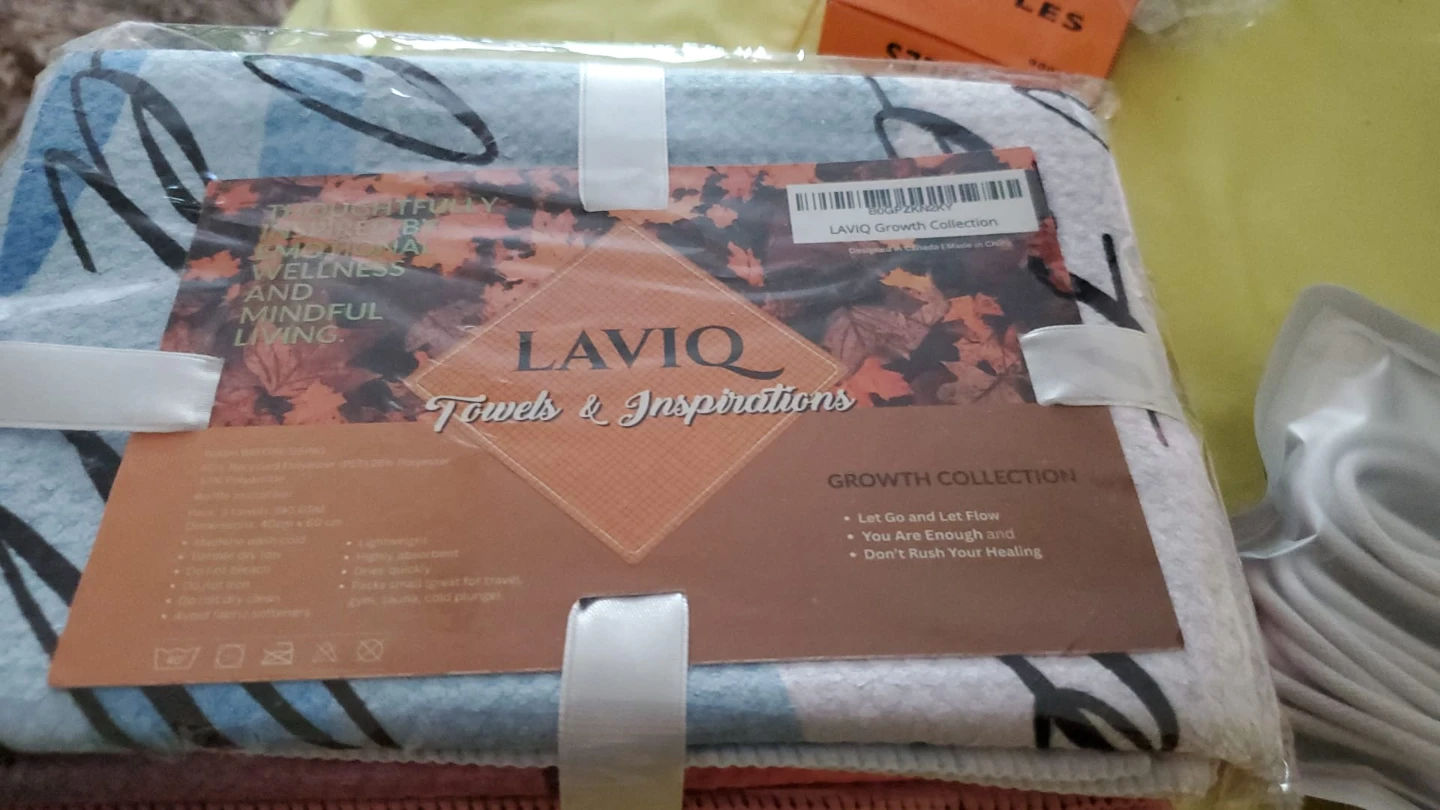 LAVIQ Growth Collection Towels