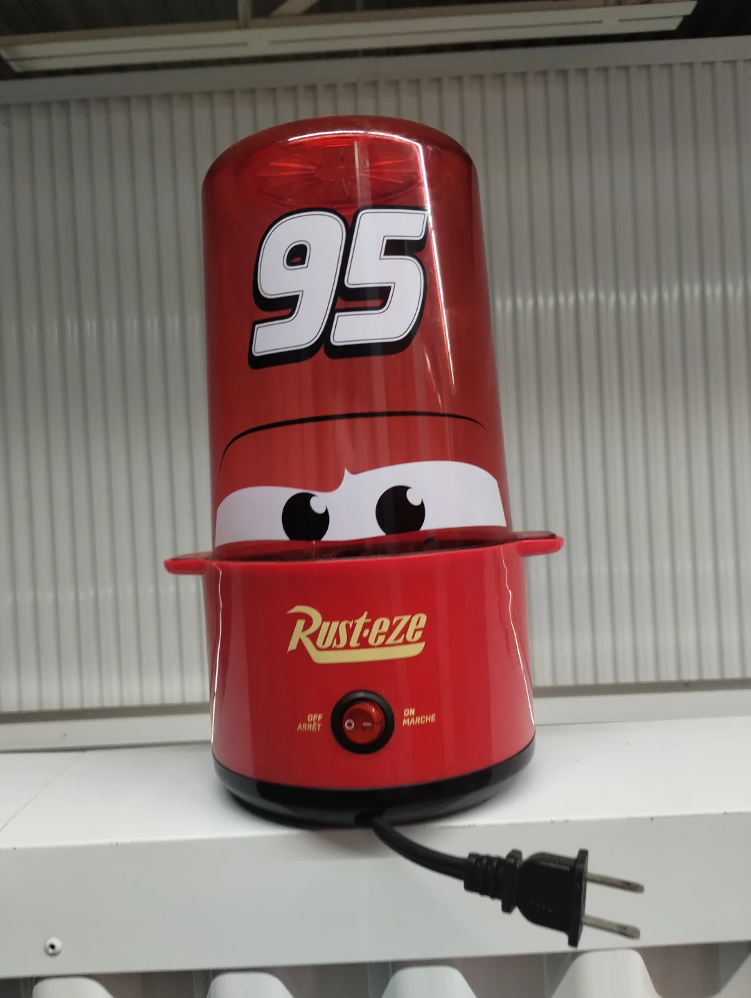 Disney Pixar Cars Lightning McQueen "95" Popcorn Maker - photo 2