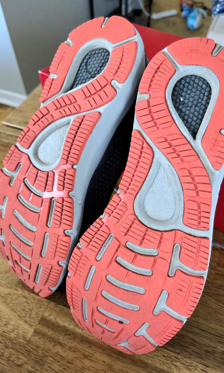 Running Shoes Man 9.5 – Used, Great Condition - photo 5