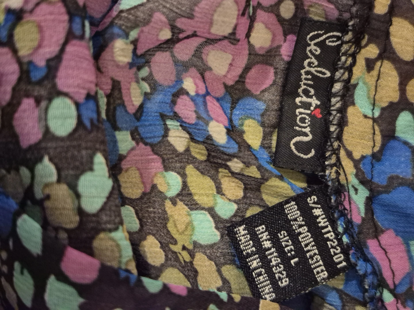 Seduction Women's Blouse - photo 2