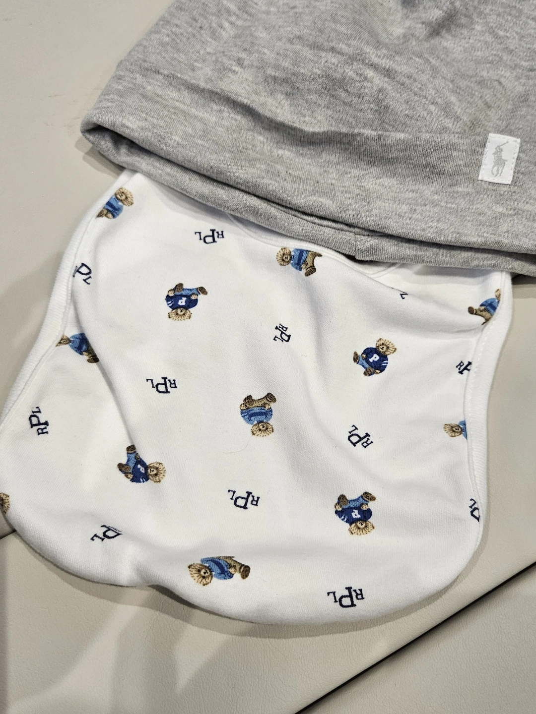 Ralph Lauren Baby Bear Hat and Bib Set - photo 3