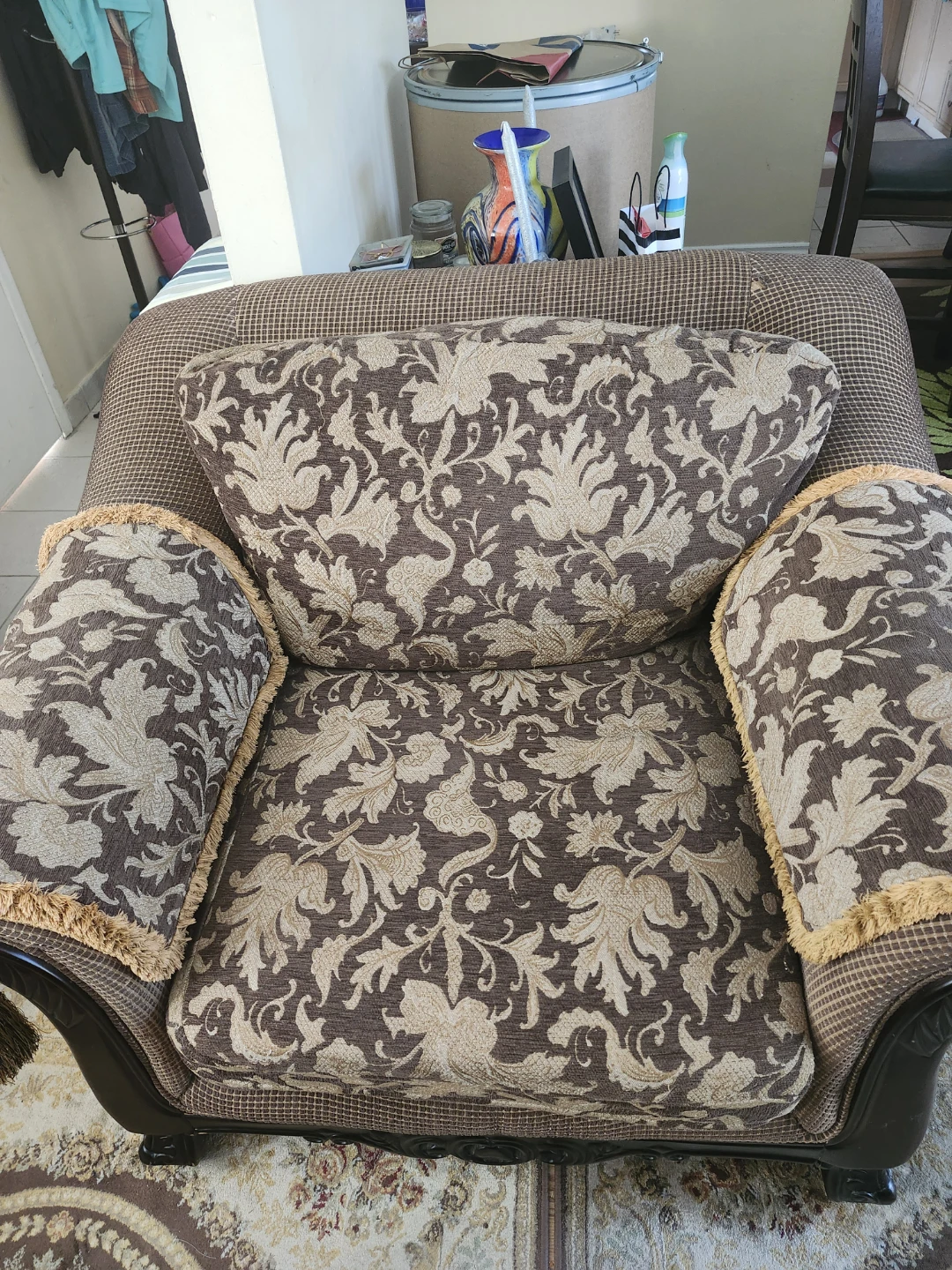 Sofa love seat and chair - photo 3