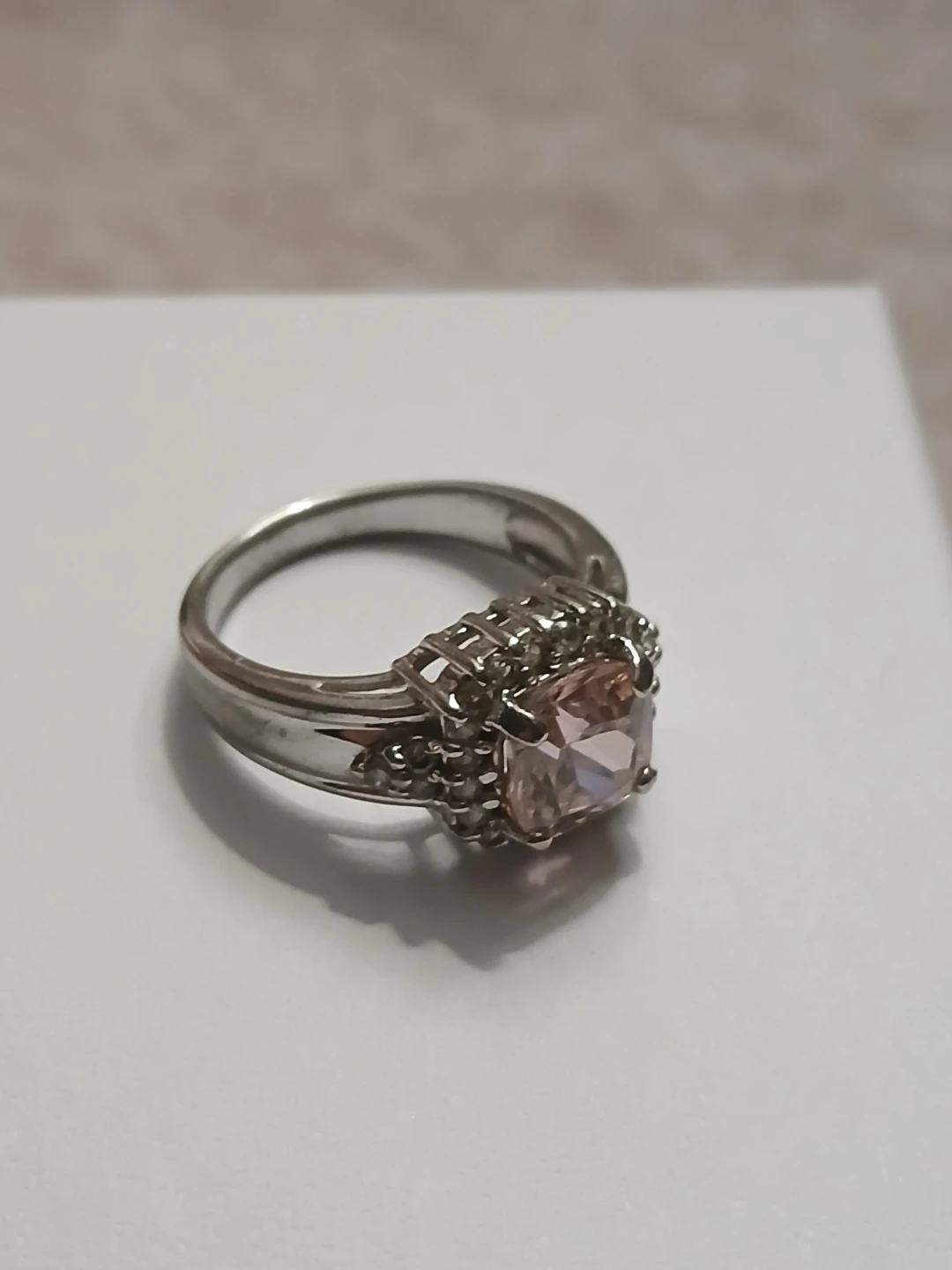 Silver .925 Ring with pink stone