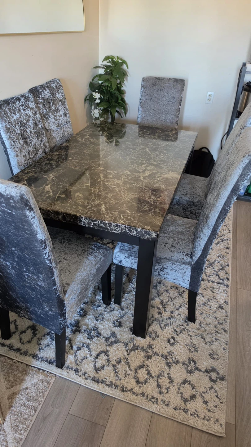 Dining Table with 6 Chairs