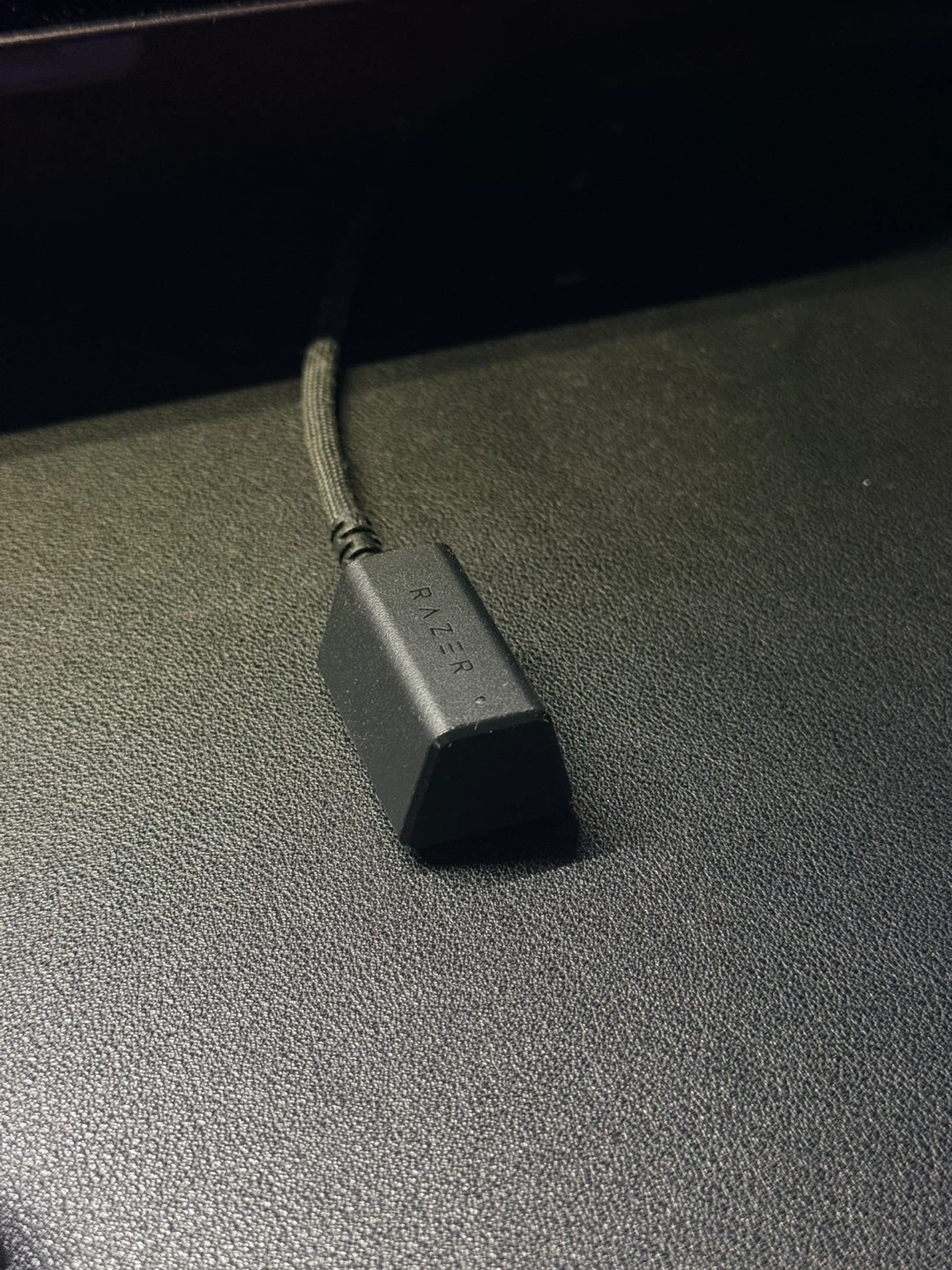 Razer Viper v3 Pro Ultra-Lightweight Wireless Gaming Mouse - photo 3