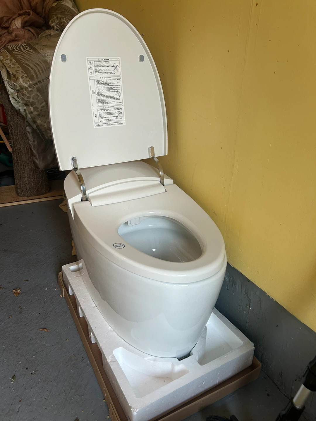 Intelligence Toilet - photo 4