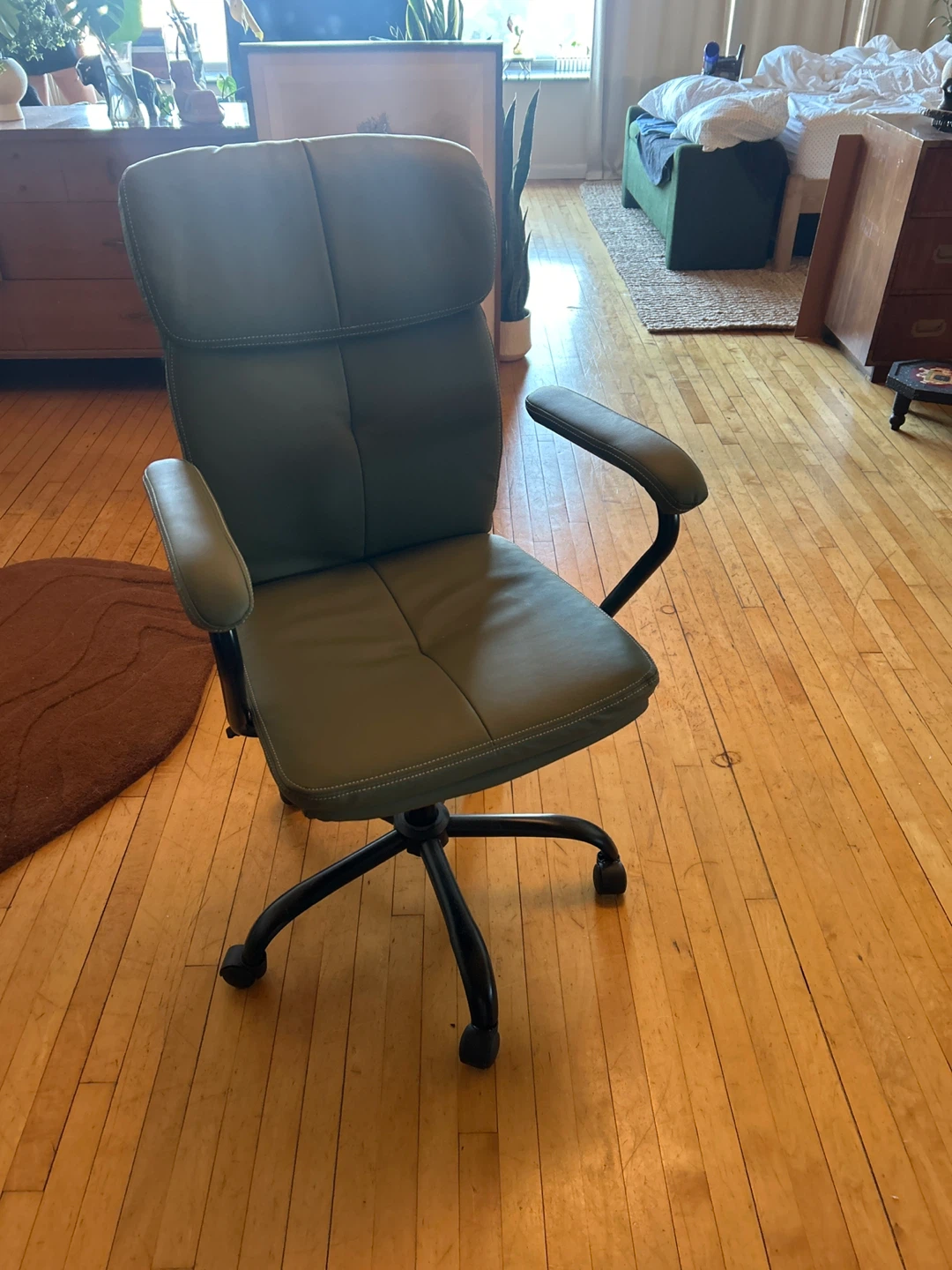 Green Office Chair