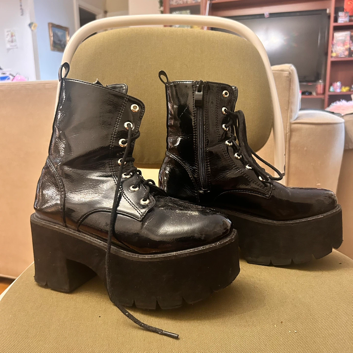 Free! Rough Condition Women’s Chunky Platform Boots