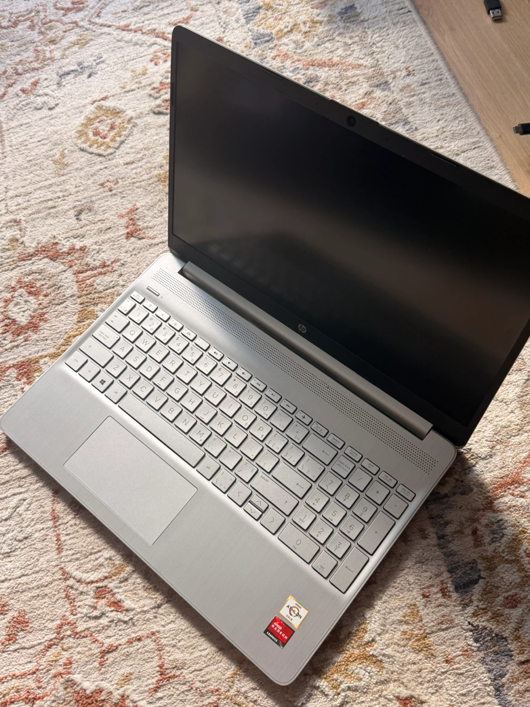 HP Laptop - AMD Athlon Gold 3150U with Radeon Graphics
