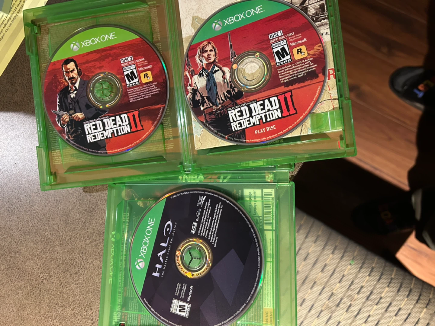 Xbox One - Red Dead Redemption 2 & Halo Master Chief Collection